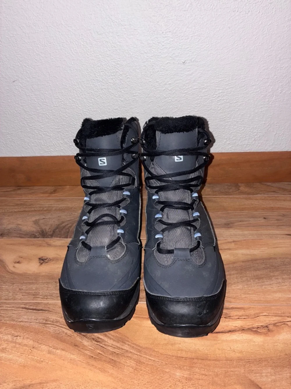 SALOMON Women’s Kaina Mid CS WP Winter Boots - size 7.5